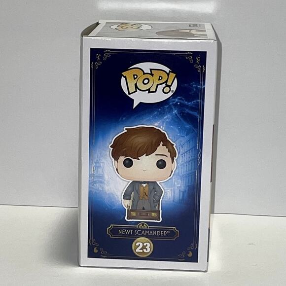Funko Pop Newt Scamander Barnes and Noble Exclusive Crimes of Grindlewald 23 - Picture 4 of 6